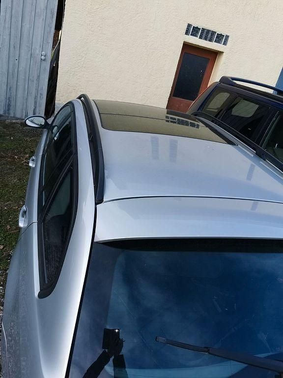 Gebraucht BMW 320 150 PS (110 kW) 2007 Silber Kombi