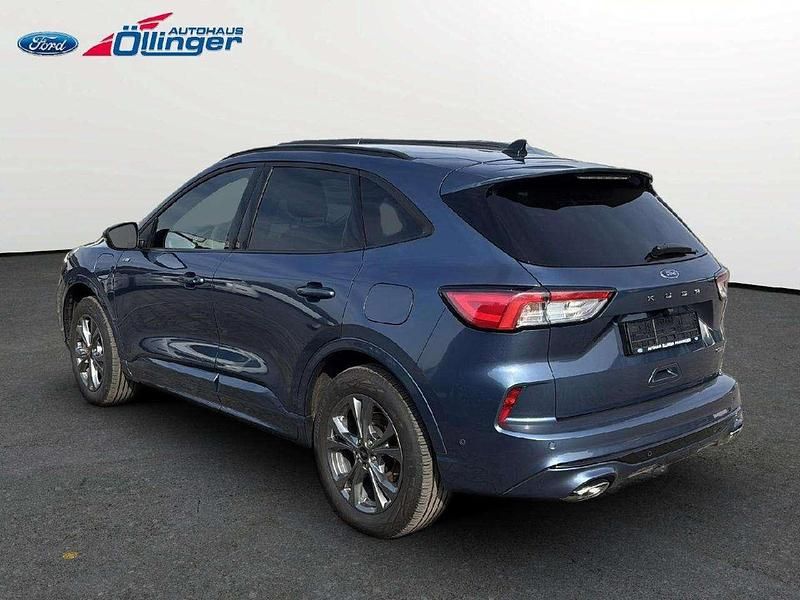 Gebraucht Ford Kuga ST-Line X 152 PS (111 kW) 2022 Chromablau metallic SUV