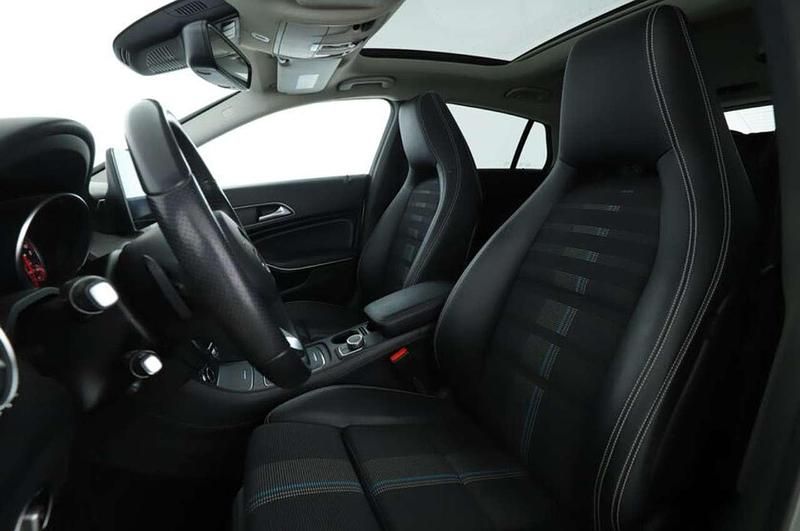Gebraucht Mercedes CLA200 Shooting Brake Executive 156 PS (114 kW) 2017 Kombi