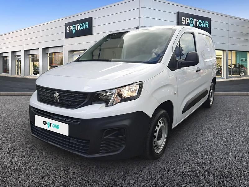 Weiß Gebraucht 2023 Peugeot Partner Van / Kleinbus | 19.890 € (Fairer Preis) - Bild 1/4
