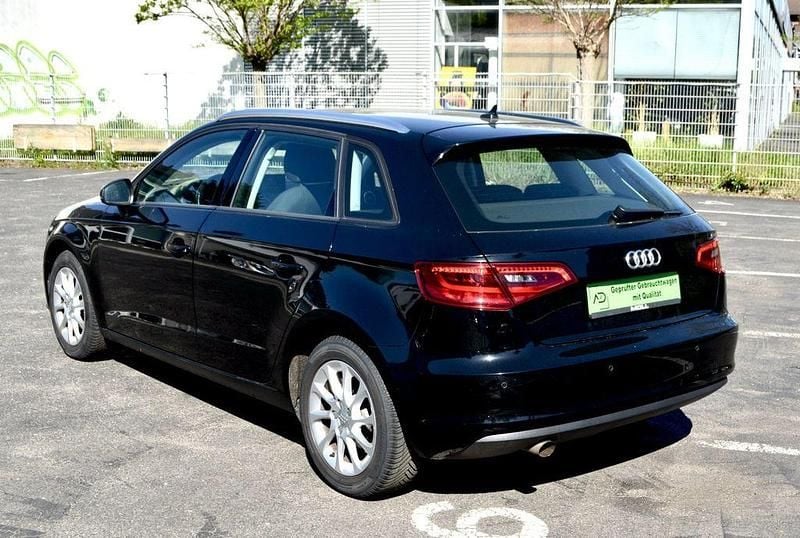 Second-hand Audi A3 110 CP (80 kW) 2016 Negru Berlinǎ