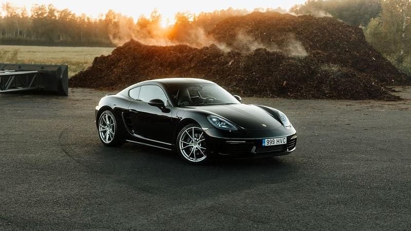 Schwarz Gebraucht 2018 Porsche 911 Carrera | 56.900 € - Bild 1/4