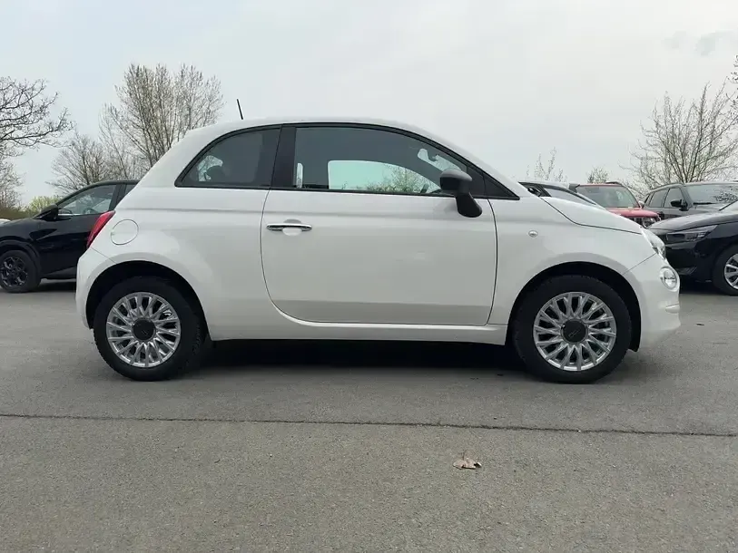 Gebraucht Fiat 500 69 PS (50 kW) 2023 Gelatoweiß Kleinwagen