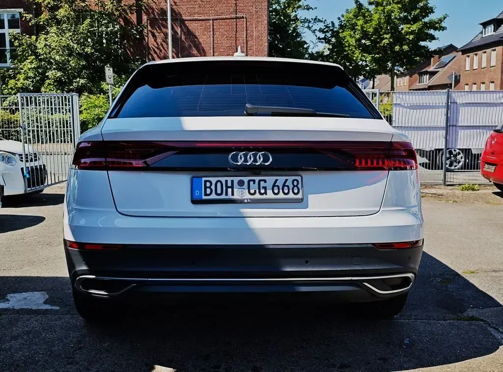 Gebraucht Audi Q8 Sport 286 PS (210 kW) 2019 Weiß SUV