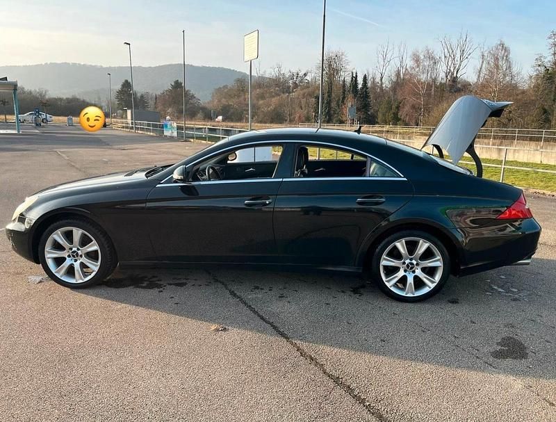 Gebraucht Mercedes CLS320 224 PS (164 kW) 2007 Schwarz Limousine