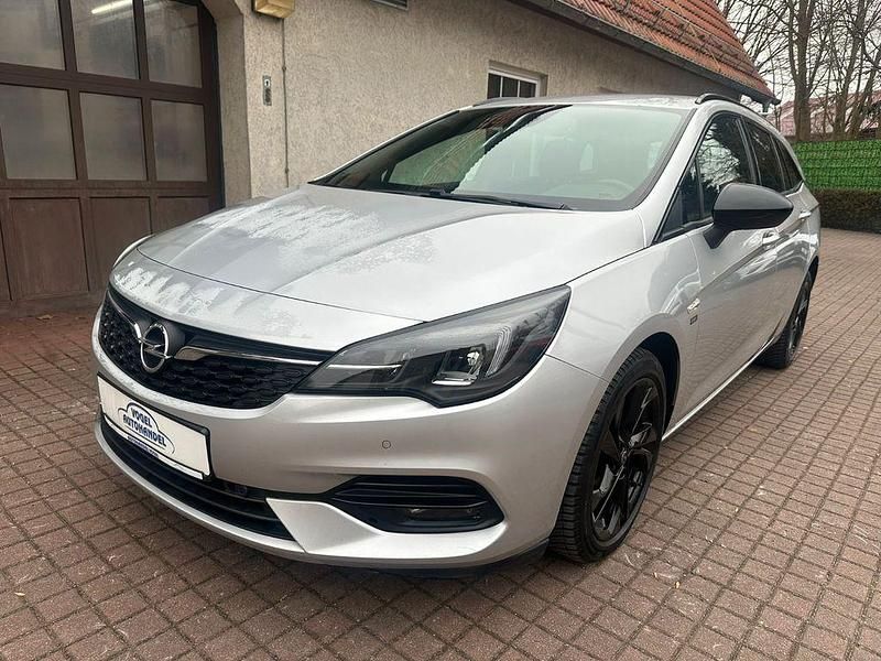 Silber Gebraucht 2021 Opel Astra Kombi | 11.600 € (Fairer Preis) - Bild 1/4