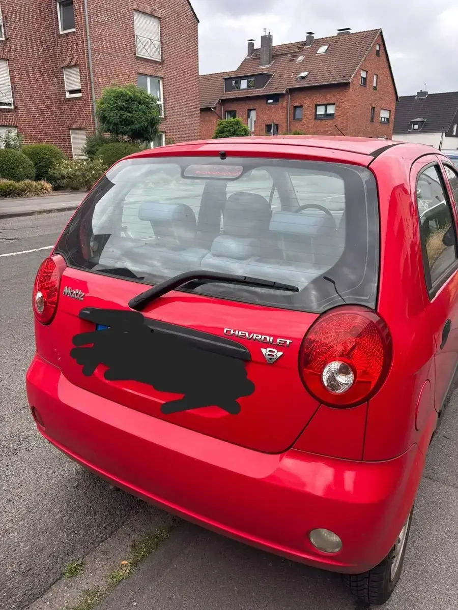 Gebraucht Chevrolet Matiz 52 PS (38 kW) 2009 Rot Kleinwagen