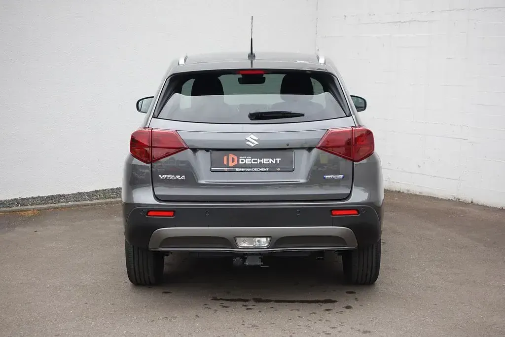 Neu Suzuki Vitara Comfort 110 PS (80 kW) 2026 Grau SUV