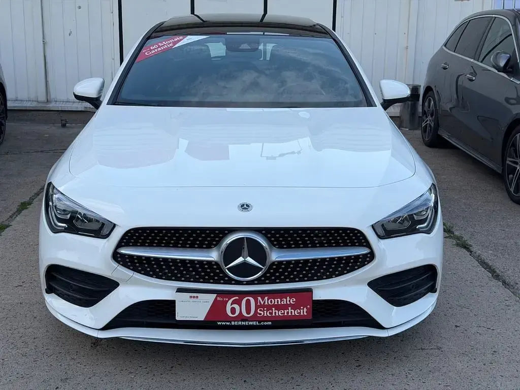 Gebraucht Mercedes CLA200 AMG 150 PS (110 kW) 2022 Weiß Coupé