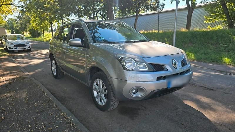 Silber Gebraucht 2009 Renault Koleos Expression SUV | 2.799 € (Fairer Preis) - Bild 1/4