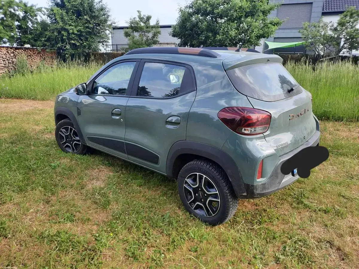 Gebraucht Dacia Spring Extreme 47 kW (65 PS) 2023 Grün Kleinwagen