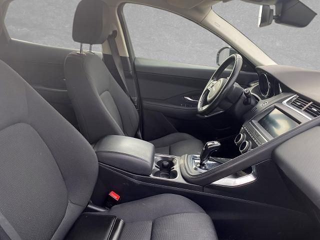 Gebraucht Jaguar E-Pace 152 PS (111 kW) 2019 Weiss SUV