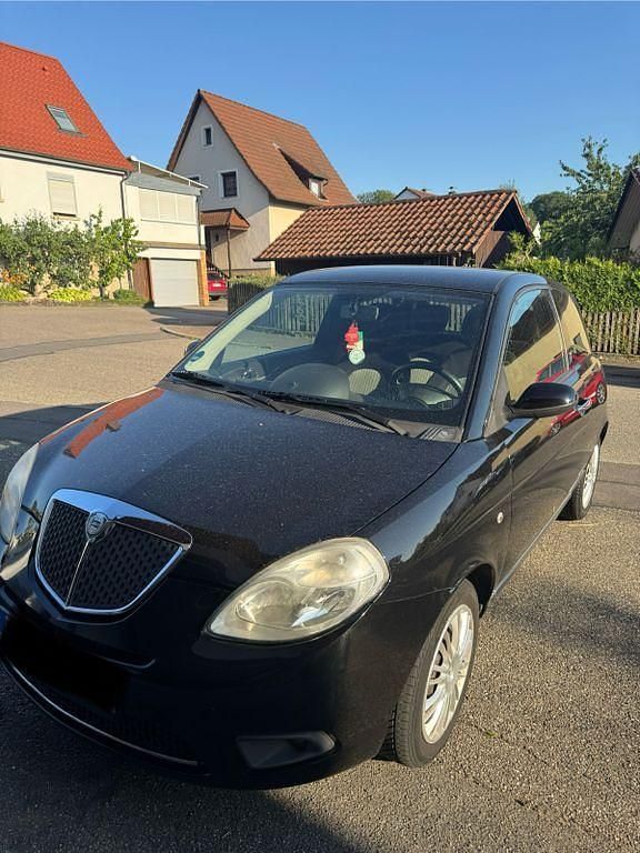 Schwarz Gebraucht 2007 Lancia Ypsilon Kleinwagen | 1.800 € (Fairer Preis) - Bild 1/4