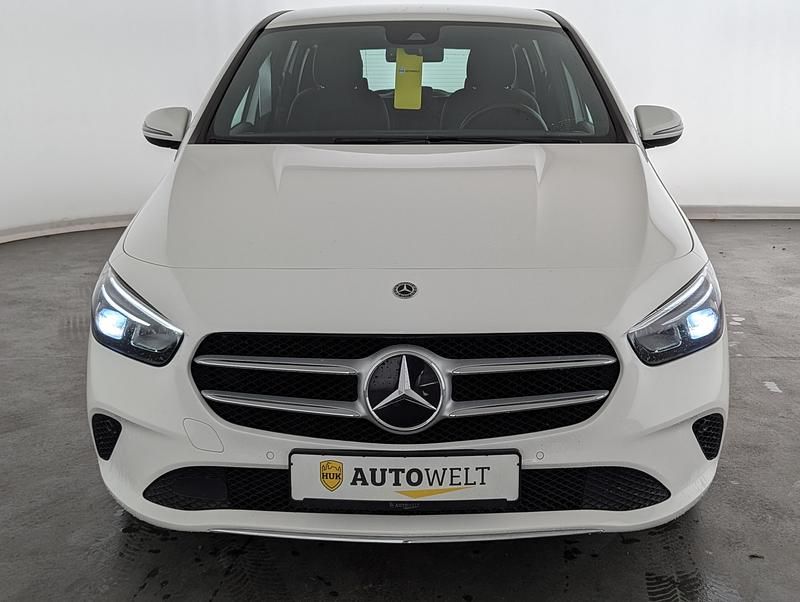 Gebraucht Mercedes B220 Progressive 190 PS (139 kW) 2019 Polarweiss Kleinwagen