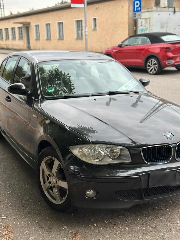 Schwarz Gebraucht 2006 BMW 116 Kleinwagen | 2.200 € (Superpreis) - Bild 1/4