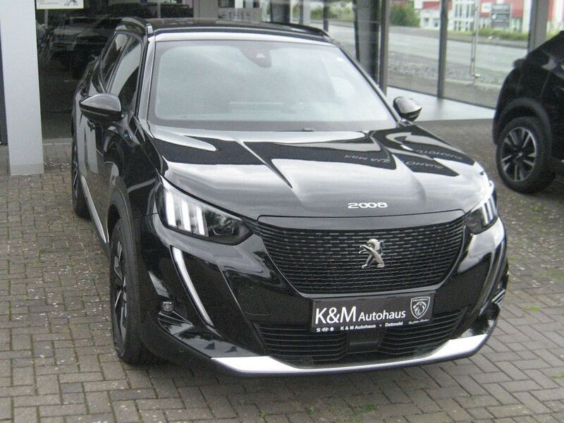 Schwarz Gebraucht 2022 Peugeot e-2008 GT SUV | 26.900 € - Bild 1/4