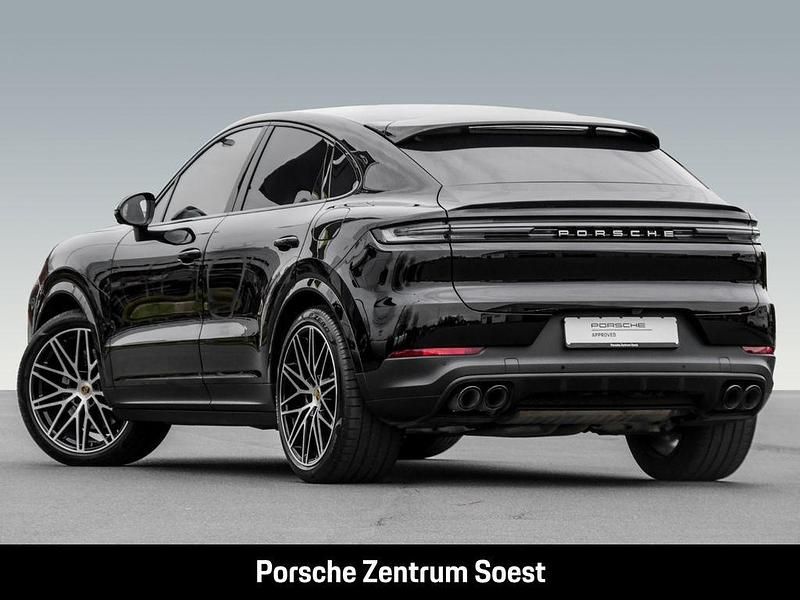 Gebraucht Porsche Cayenne 470 PS (345 kW) 2024 Schwarz SUV