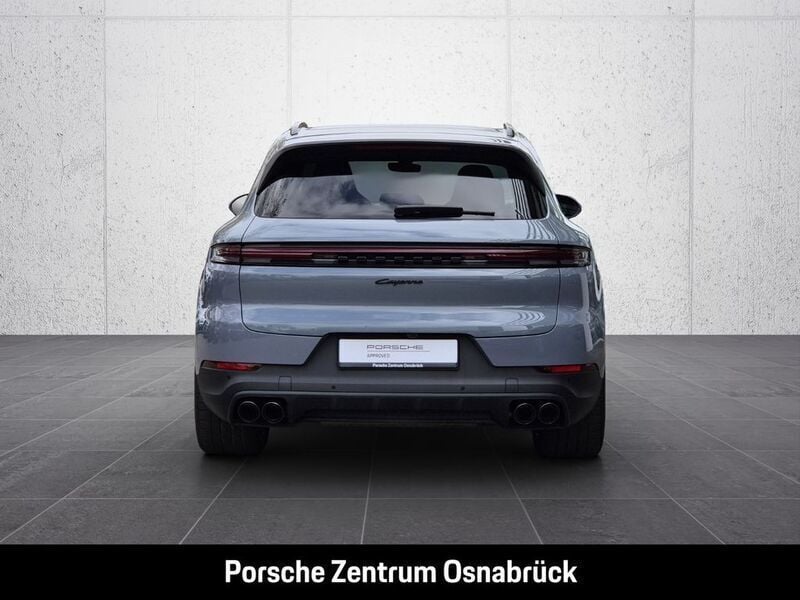 Gebraucht Porsche Cayenne 470 PS (345 kW) 2024 Arktikgrau SUV