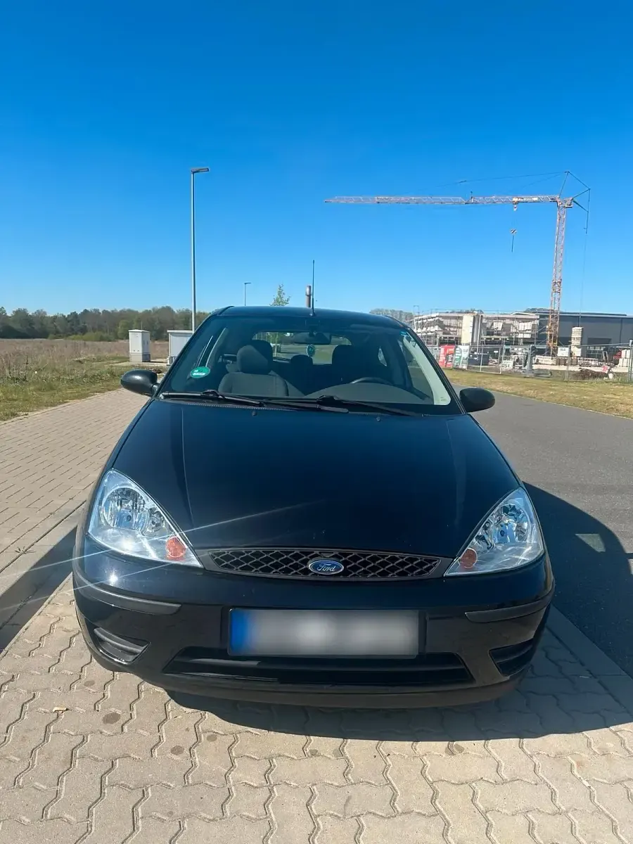 Second-hand Ford Focus 101 CP (74 kW) 2004 Hatchback
