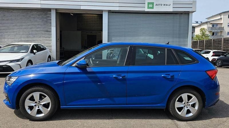Gebraucht Skoda Scala Ambition 110 PS (80 kW) 2022 Blau Kleinwagen