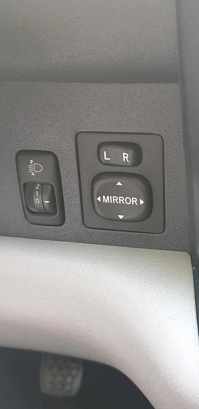 Gebraucht Daihatsu Sirion 69 PS (50 kW) 2006 Blau Kleinwagen