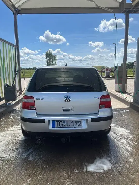Gebraucht VW Golf IV 101 PS (74 kW) 2003 Silber Limousine