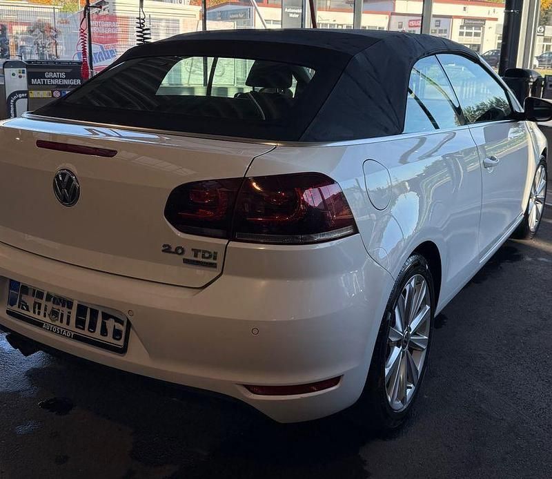 Gebraucht VW Golf Cabriolet Life 140 PS (102 kW) 2013 Weiß Cabrio