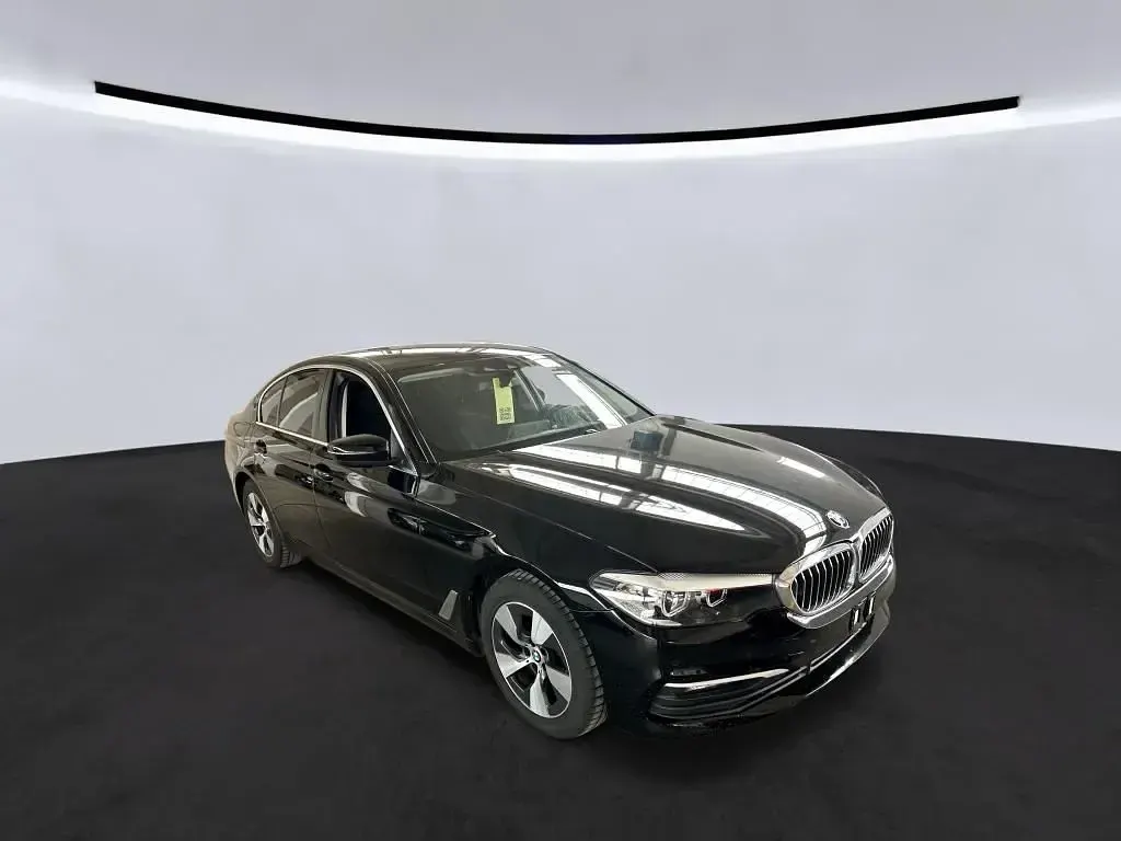 Gebraucht BMW 520 Performance 190 PS (139 kW) 2020 Schwarz Limousine