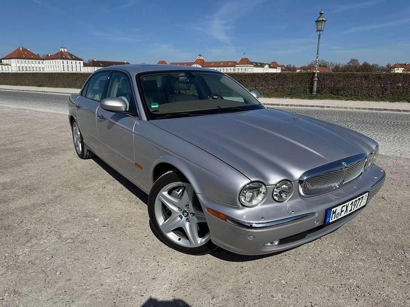 Gebraucht Jaguar XJ 396 PS (291 kW) 2005 Silber Limousine