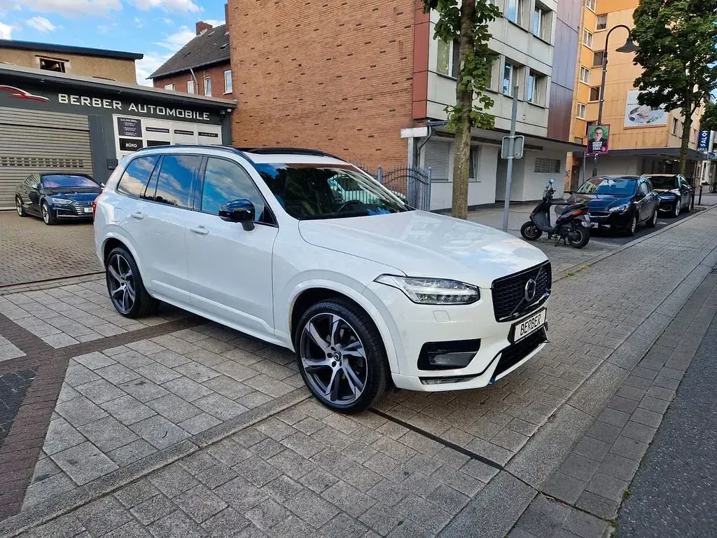 Gebraucht Volvo XC90 R-Design 235 PS (172 kW) 2021 Ice white SUV
