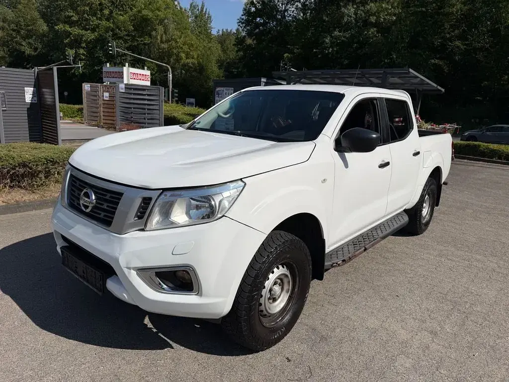 Gebraucht Nissan Navara 163 PS (119 kW) 2017 Weiß Pickup
