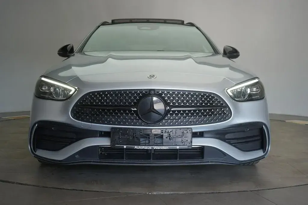 Gebraucht Mercedes C220 AMG 200 PS (147 kW) 2023 Silber Limousine