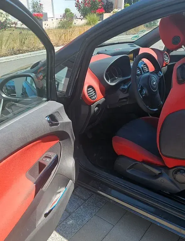 Gebraucht Opel Corsa Sport 80 PS (58 kW) 2007 Schwarz Kleinwagen