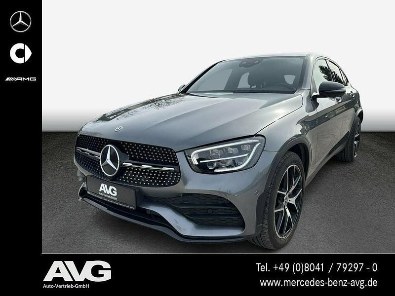 Gebraucht Mercedes GLC300 AMG 258 PS (189 kW) 2019 Lack selenitgrau Coupé
