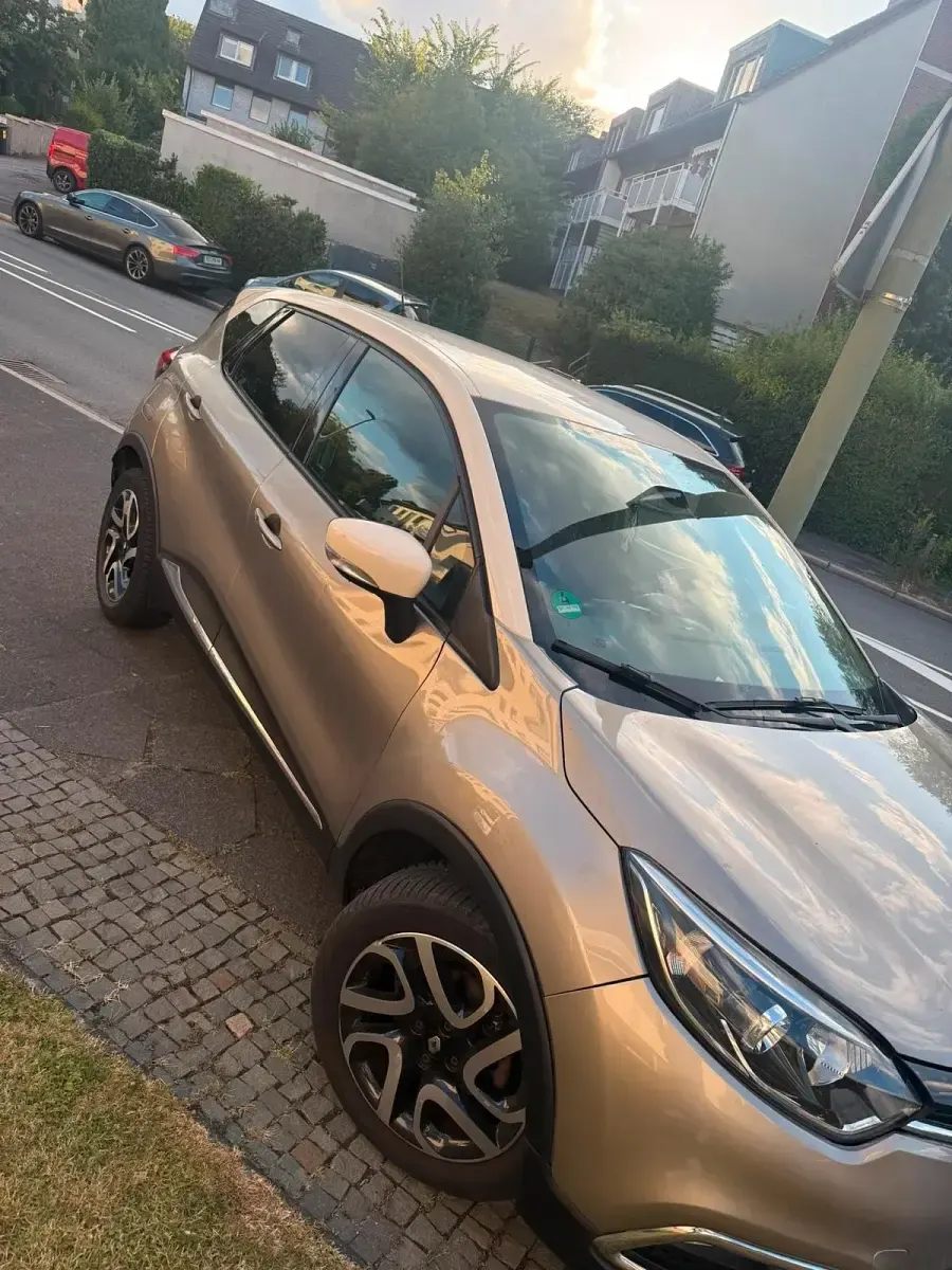 Gebraucht Renault Captur 120 PS (88 kW) 2014 SUV