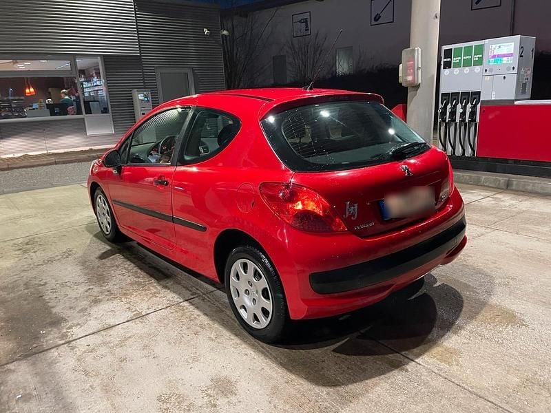 Gebraucht Peugeot 207 95 PS (69 kW) 2009 Kleinwagen