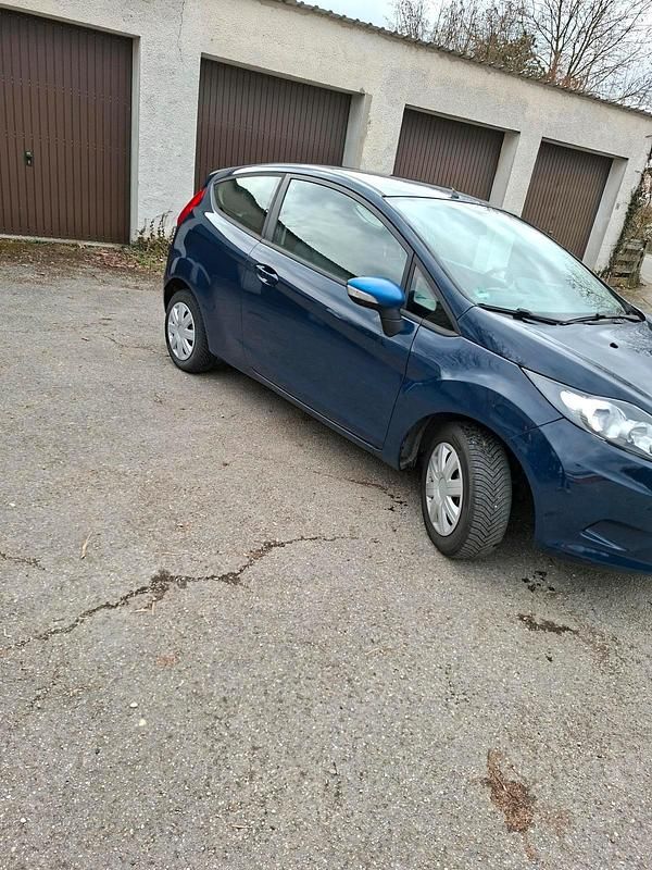 Gebraucht Ford Fiesta 69 PS (50 kW) 2009 Kleinwagen