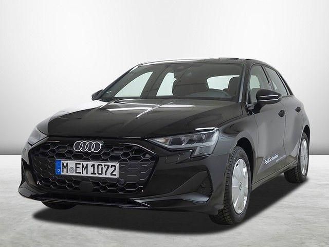 Gebraucht Audi A3 Ambiente 116 PS (85 kW) 2024 Schwarz Limousine