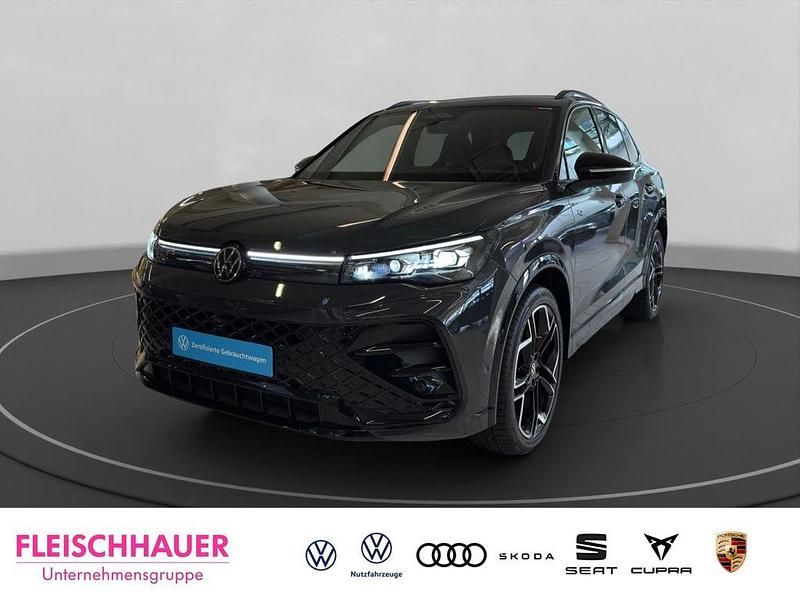Grau Gebraucht 2018 VW Tiguan Style SUV | 41.980 € - Bild 1/4