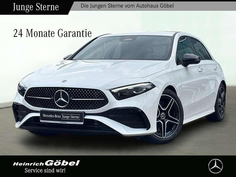 Weiß Gebraucht 2024 Mercedes A250 AMG Limousine | 38.900 € (Etwas zu teuer) - Bild 1/4