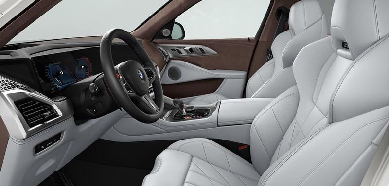 Gebraucht BMW XM Comfort Edition 476 PS (350 kW) 2025 Weiß SUV