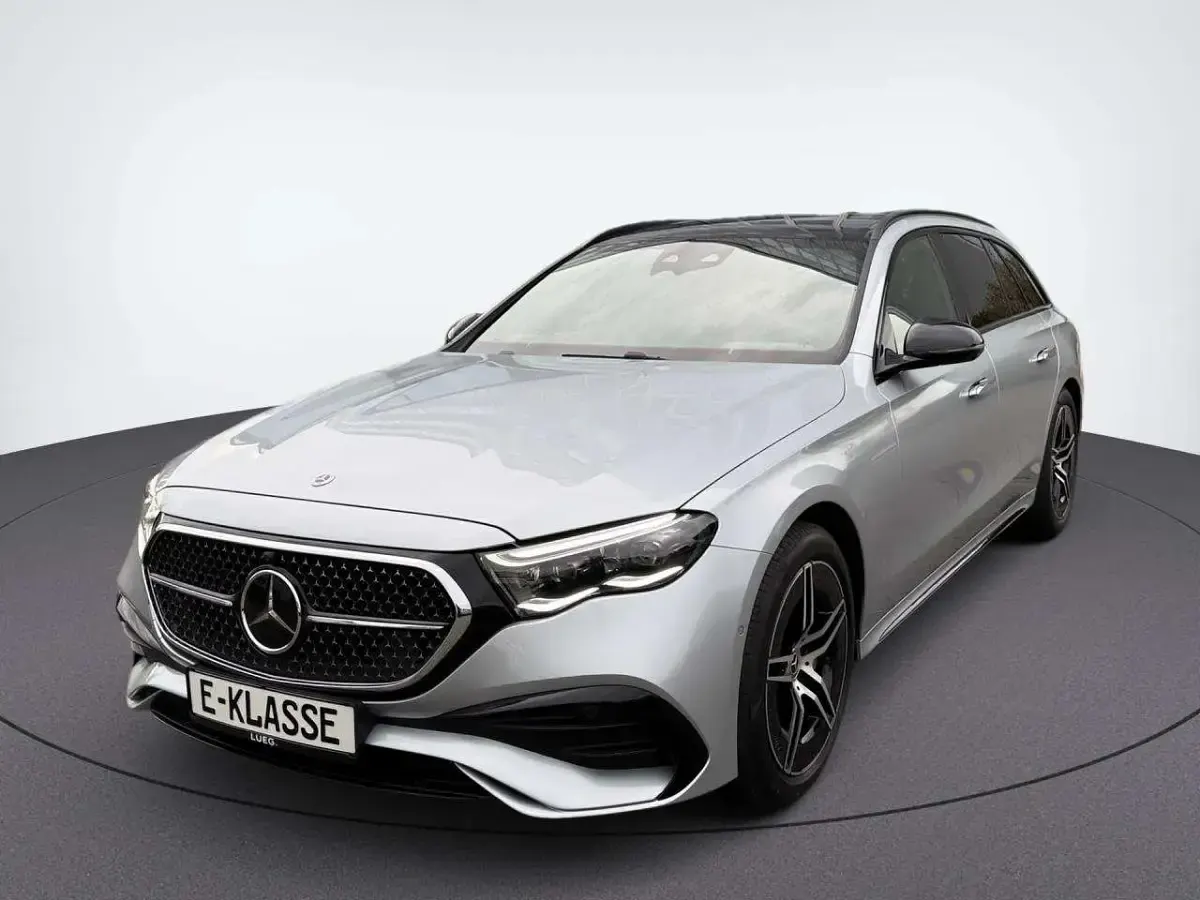 Gebraucht Mercedes E220 AMG line 197 PS (144 kW) 2025 Silber Kombi