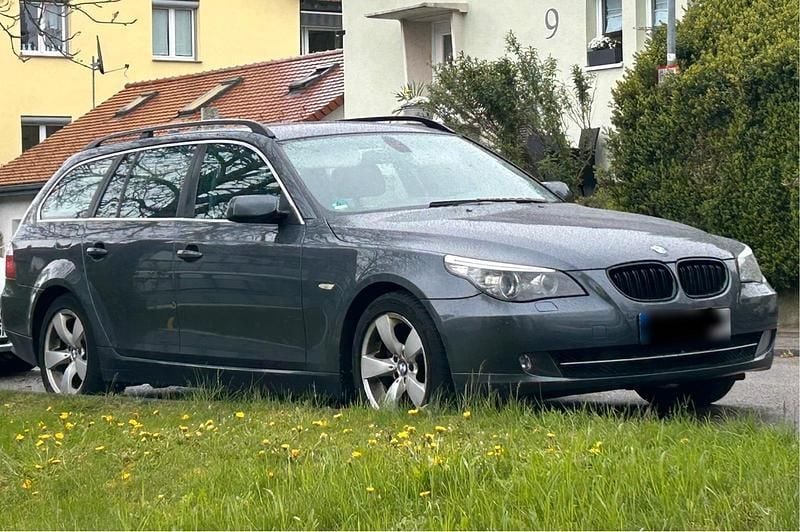 Gebraucht BMW 530 235 PS (172 kW) 2009 Kombi