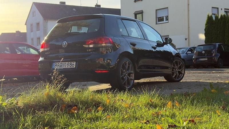 Gebraucht VW Golf VI 122 PS (89 kW) 2009 Schwarz Kleinwagen