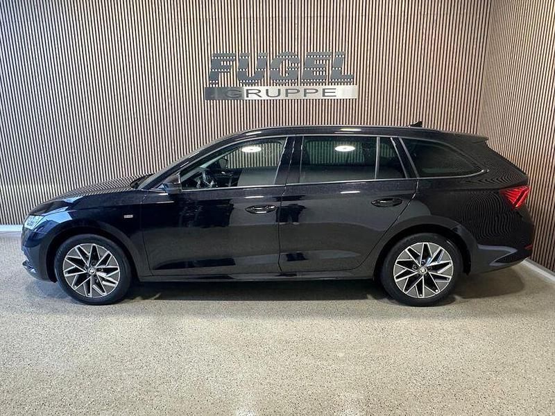 Gebraucht Skoda Octavia 150 PS (110 kW) 2022 Schwarz Kombi