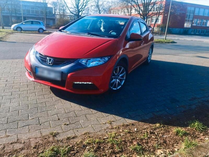 Rot Gebraucht 2012 Honda Civic Kleinwagen | 5.900 € - Bild 1/4
