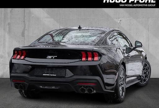 Neu Ford Mustang GT Fastback 446 PS (328 kW) 2026 Schwarz Coupé