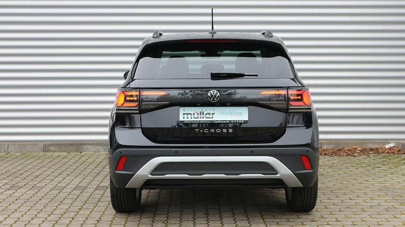 Neu VW T-Cross Life 116 PS (85 kW) 2025 Deep black perleffekt SUV