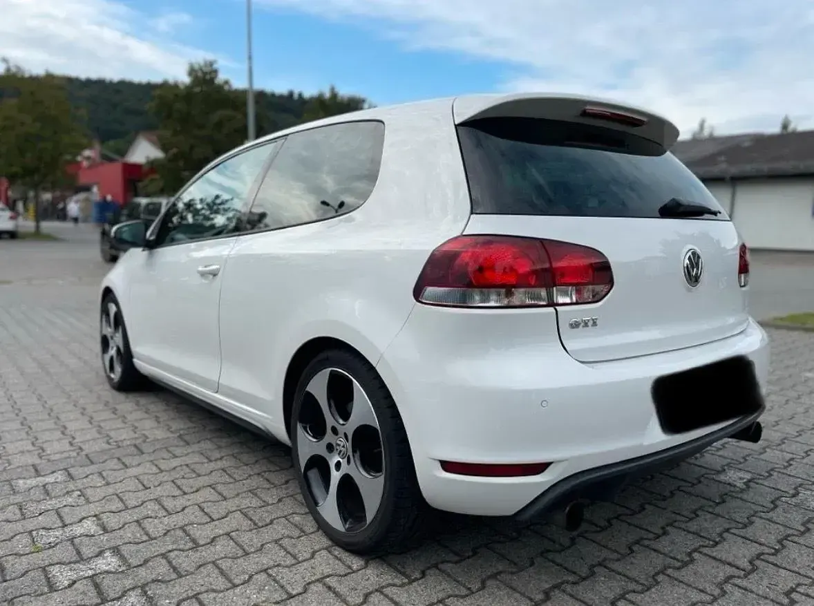 Usata VW Golf VI GTI 211 CV (155 kW) 2010 Bianco Utilitaria