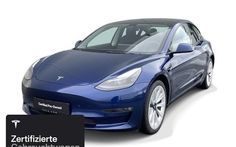 Blau Gebraucht 2021 Tesla Model 3 Long Range RWD Limousine | 29.500 € (Etwas zu teuer) - Bild 1/4